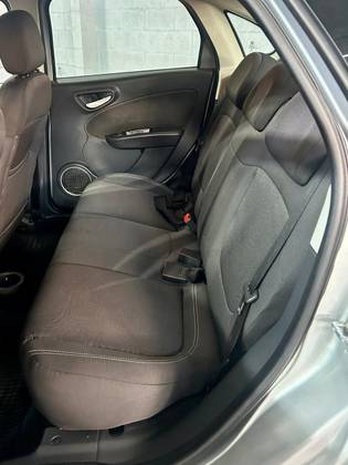 FIAT GRAND SIENA 1.0 EVO FLEX ATTRACTIVE MANUAL FIAT GRAND SIENA 1.0 EVO FLEX ATTRACTIVE MANUAL